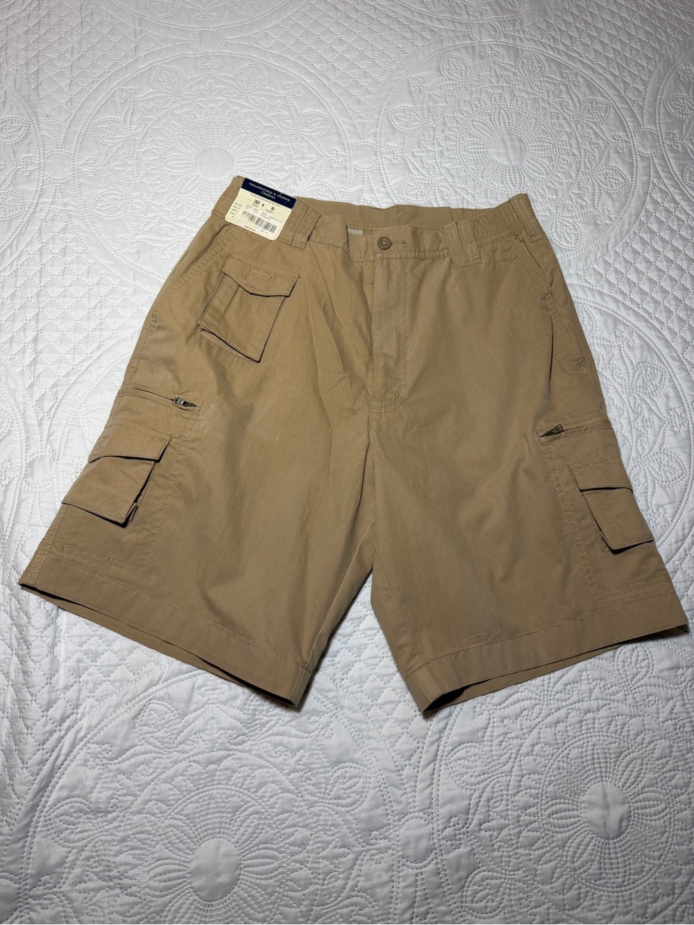 Roundtree and Yorke Men's Khaki Cargo Shorts - Lightweight Utility Style